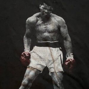 Muhammad Ali T-Shirt used but good condition large